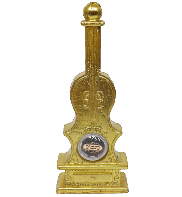 Violin Havdalah Candle With Besomim